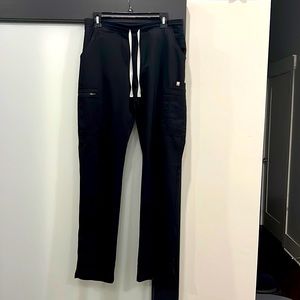 Black straight leg figs